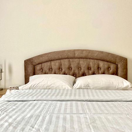Apartpoltava Стильні 2-Кімн Апартаменти Біля Пд "Листопад" Закрита Парковка, Чек Прро Exterior foto